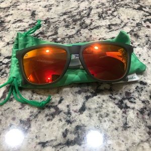 NWT knock around classics